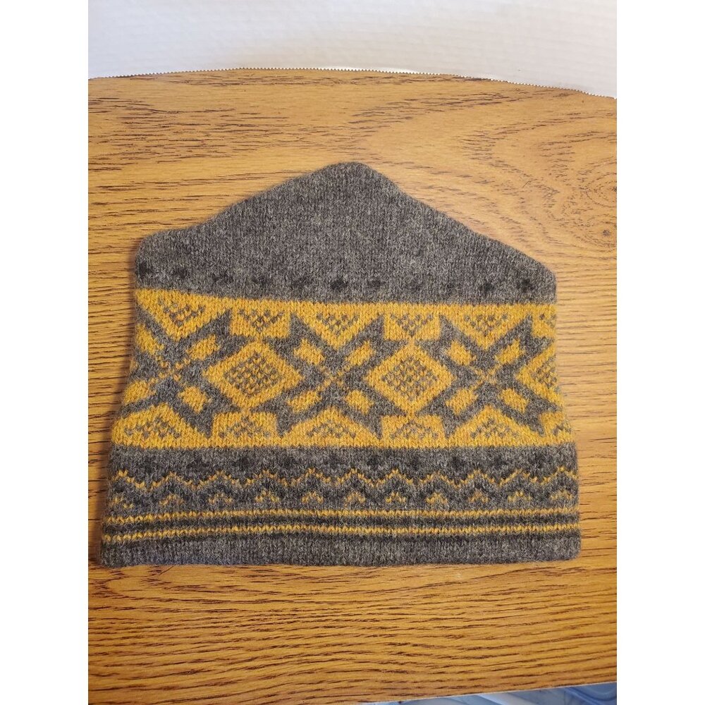 Obermeyer 100% Wool Toque Beanie Winter Warm Snow Adult One Size